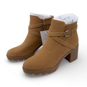 Naturalizer Madalynn Water Repellant Ankle Booties with Buckle Detail, NIB